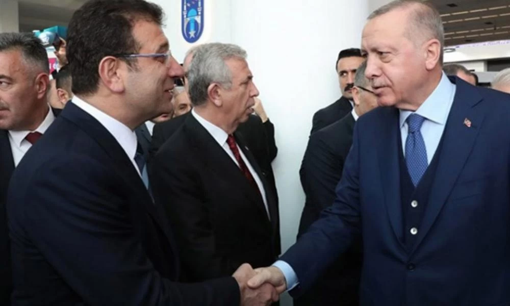 Ερντογάν vs Ιμάμογλου στα social media: Με γάτα ο τούρκος πρόεδρος, καπετάνιος ο δήμαρχος της Κωνσταντινούπολης